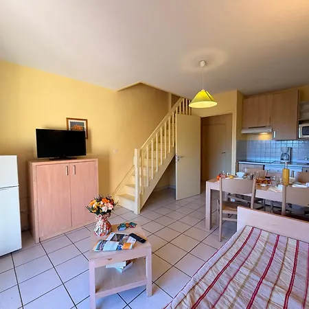 Lagrange Le Village Des Aloes 假日公园 3*