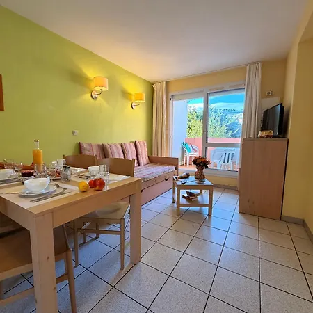 Lagrange Le Village Des Aloes 假日公园 3*