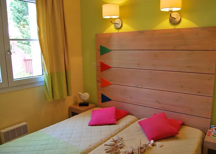Lagrange Grand Bleu - Le Village Des Aloes 假日公园 3*